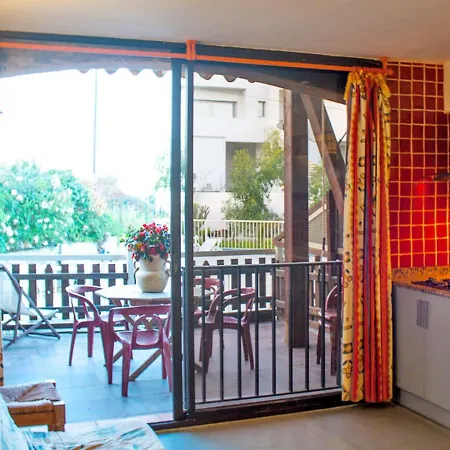 Lejlighed Posidonie Hollywood By Interhome *