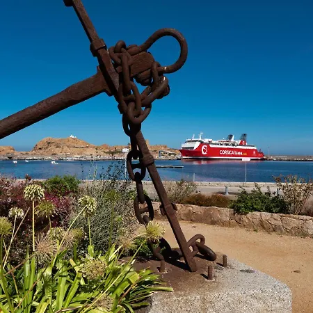 Lejlighed Posidonie Hollywood By Interhome