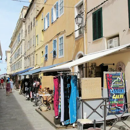 Apartamento Posidonie Hollywood By Interhome *