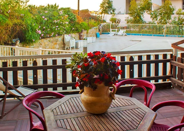 Posidonie Hollywood By Interhome Apartament