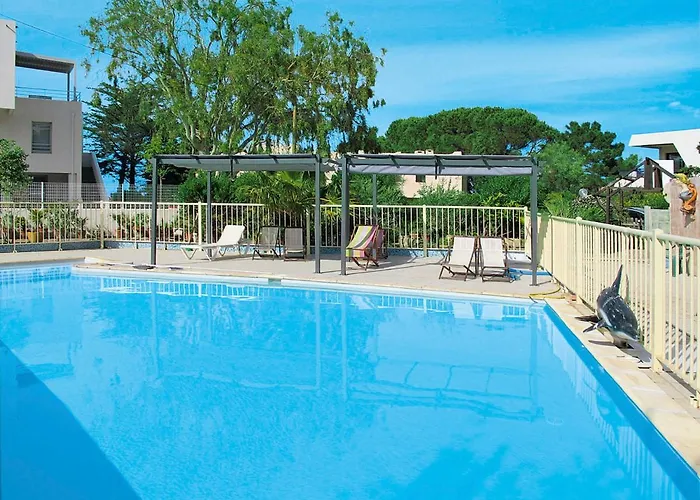 Posidonie Hollywood By Interhome * LʼÎle-Rousse