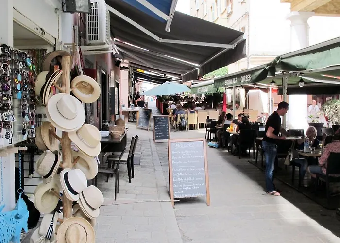 Posidonie Hollywood By Interhome * LʼÎle-Rousse