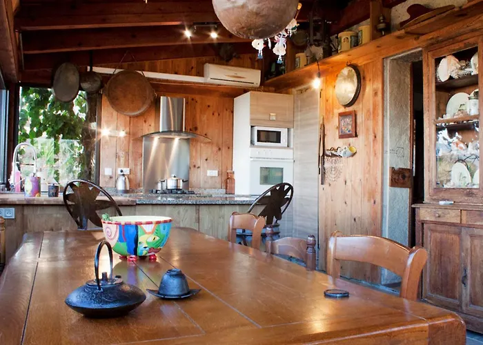 Apartament Posidonie Hollywood By Interhome