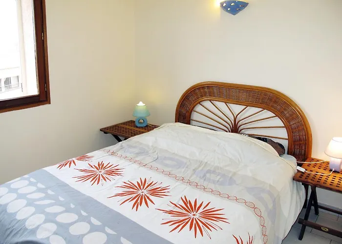 Posidonie Hollywood By Interhome *